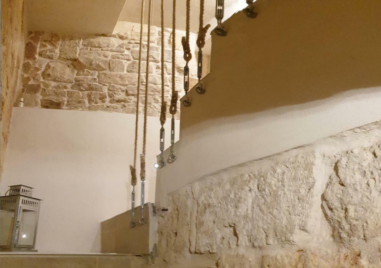 Old Tuff Apartments Polignano a Mare Eksteriør bilde